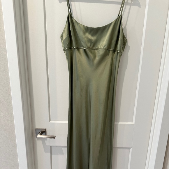 Revolve Maxi Dress - Picture 1 of 8